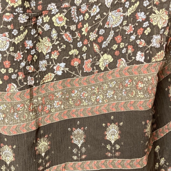 DKNY City silk boho style shirt, size 6 (see measurements), 3/4 sleeve - Picture 7 of 12